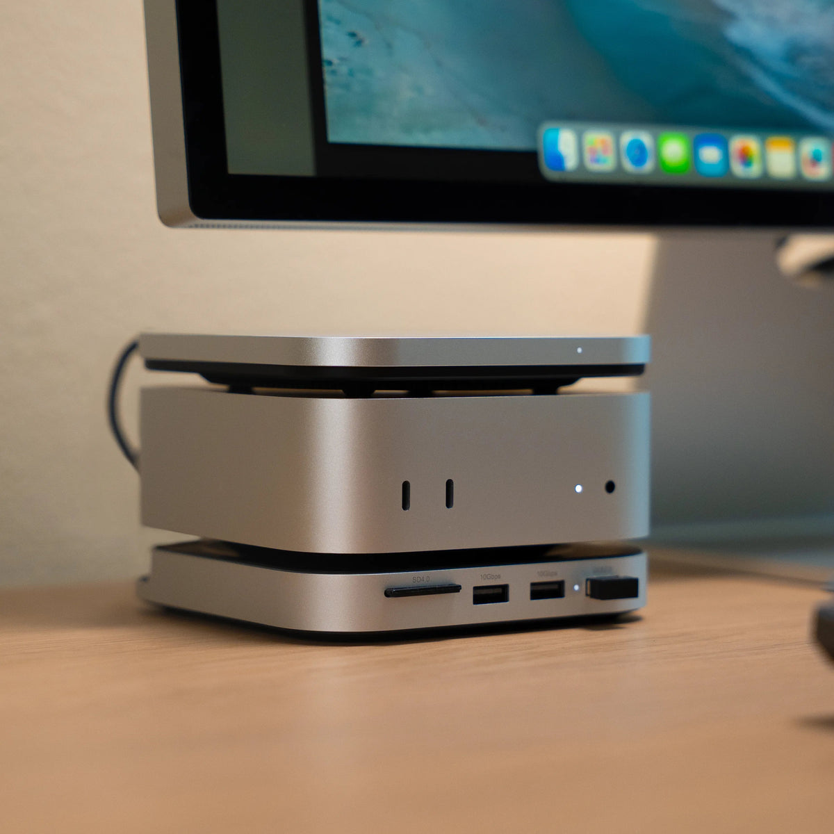 Meet the USB4 Slim NVMe SSD Enclosure: Power, Portability, and Pro-Level Performance