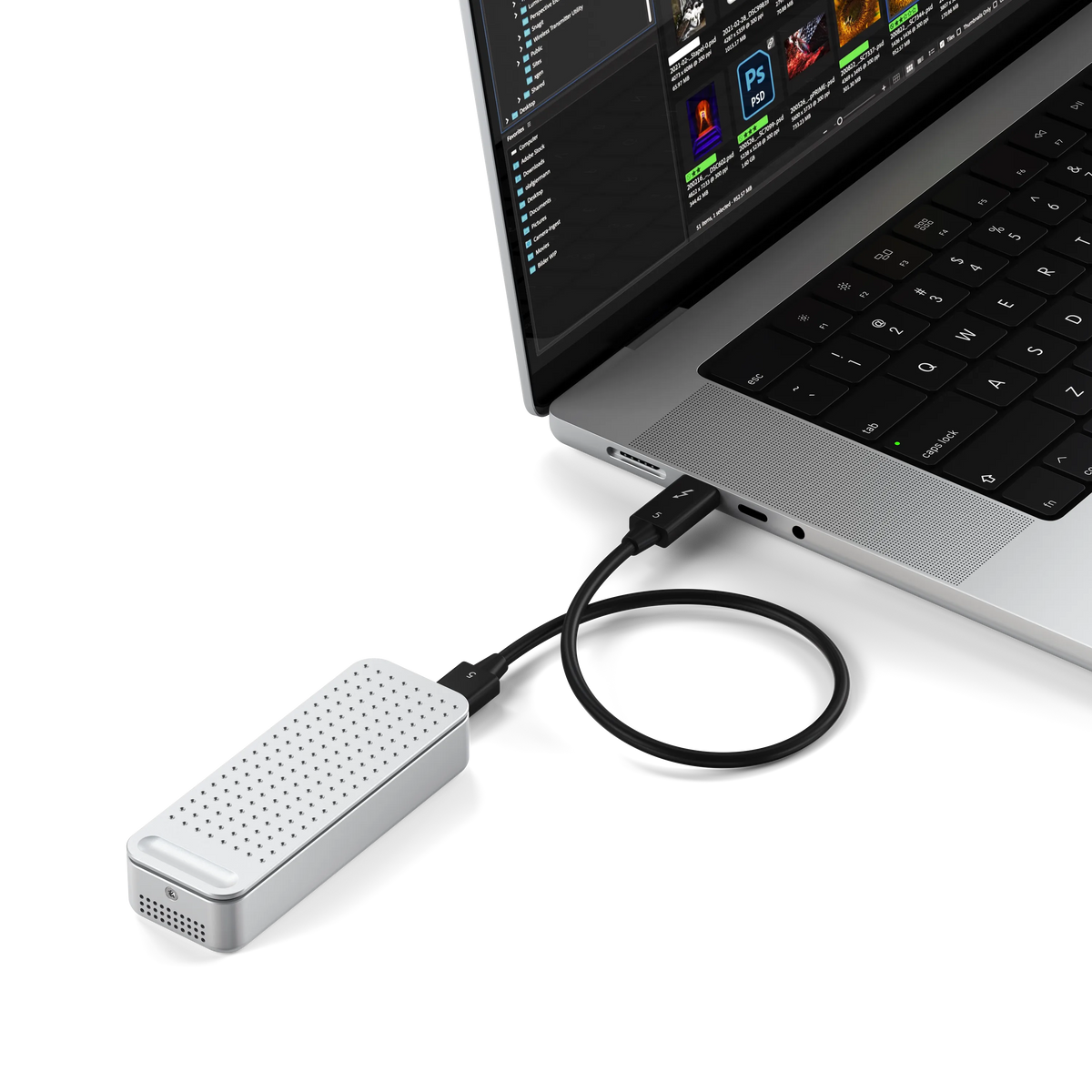 DotDisk 80Gbps SSD Enclosure in Silver connected to a laptop