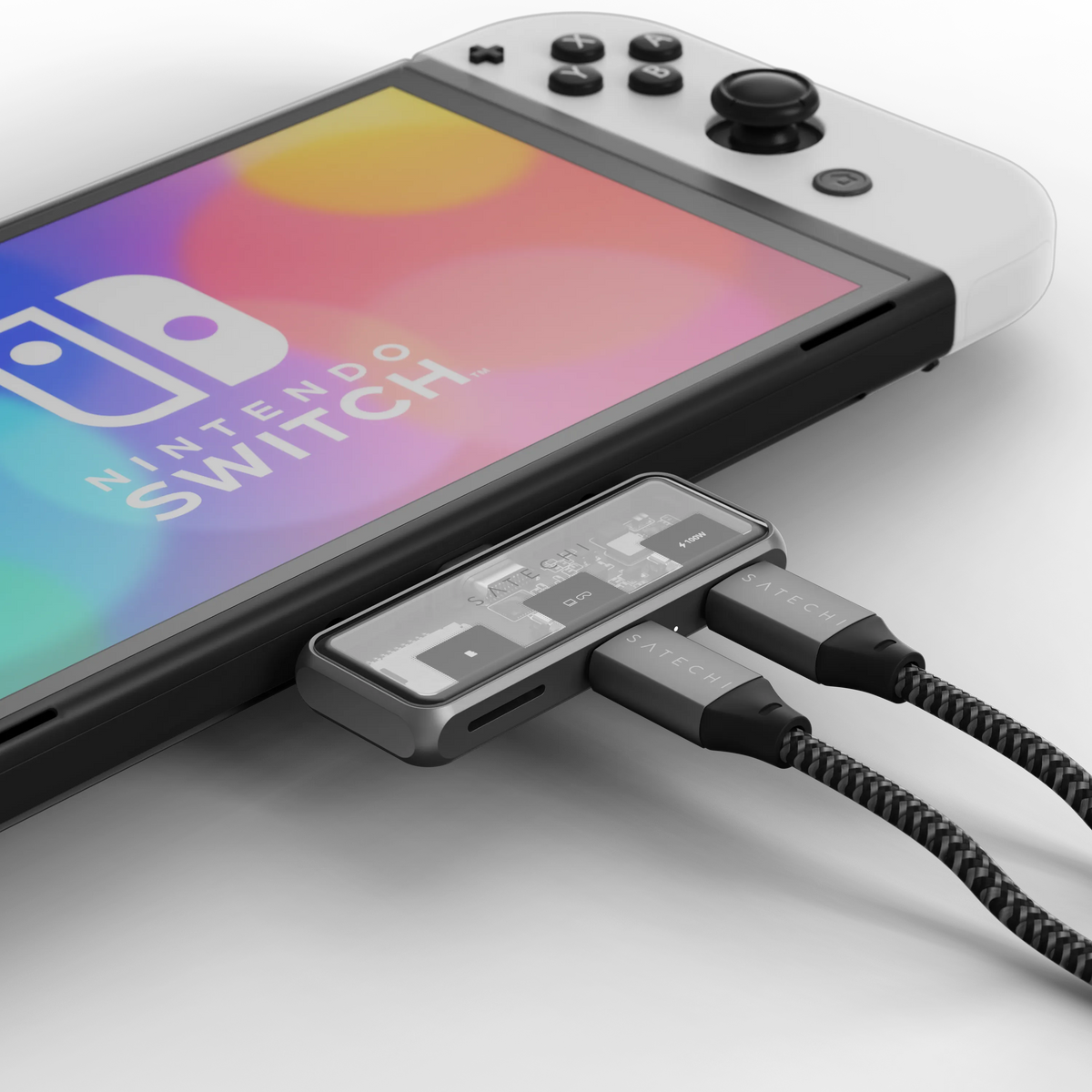Mobile XR Hub with microSD Reader on a Nintendo Switch, close up of connected cables