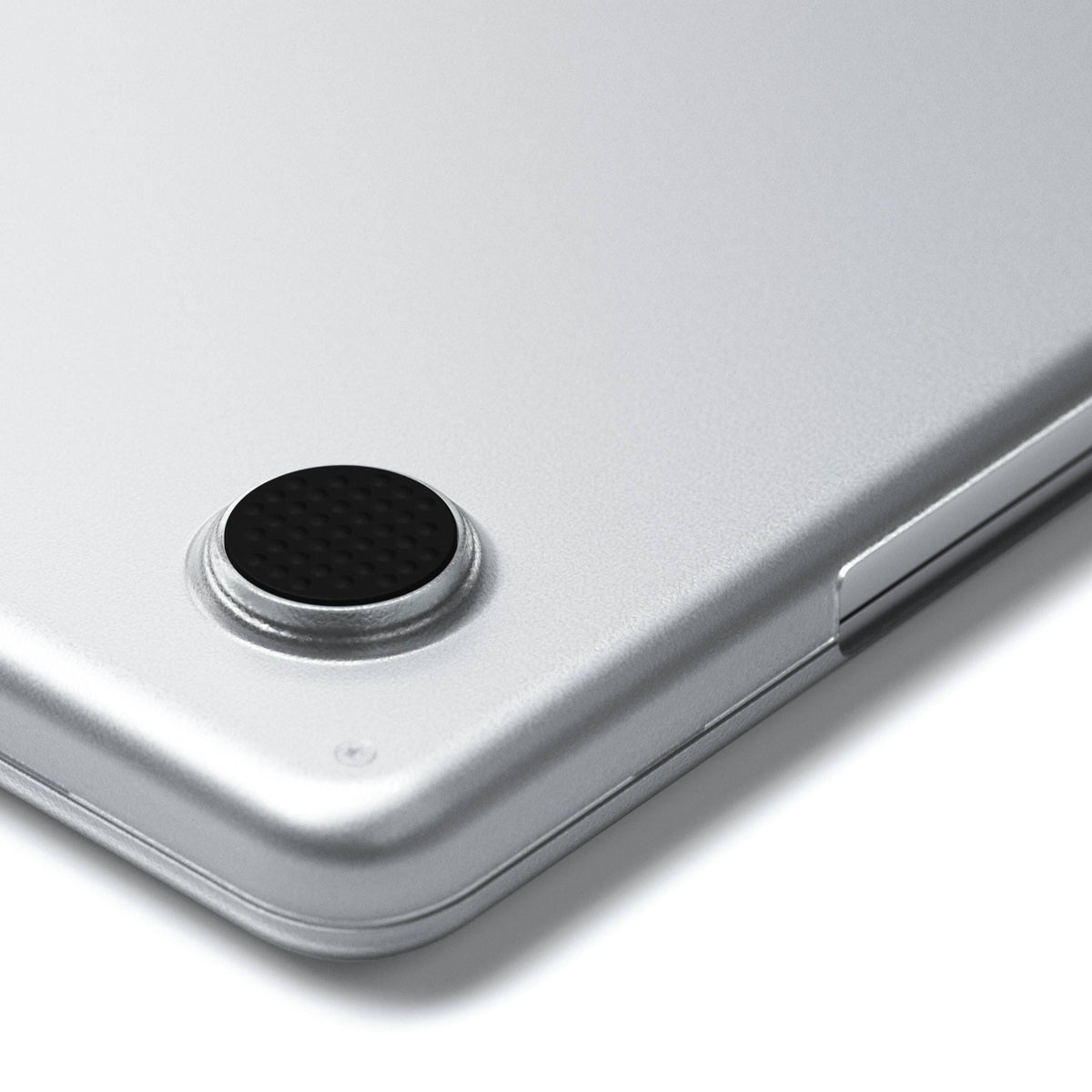 Eco-Hardshell Case for MacBook Air M2 in Clear, close up of a rubber foot on the bottom shell