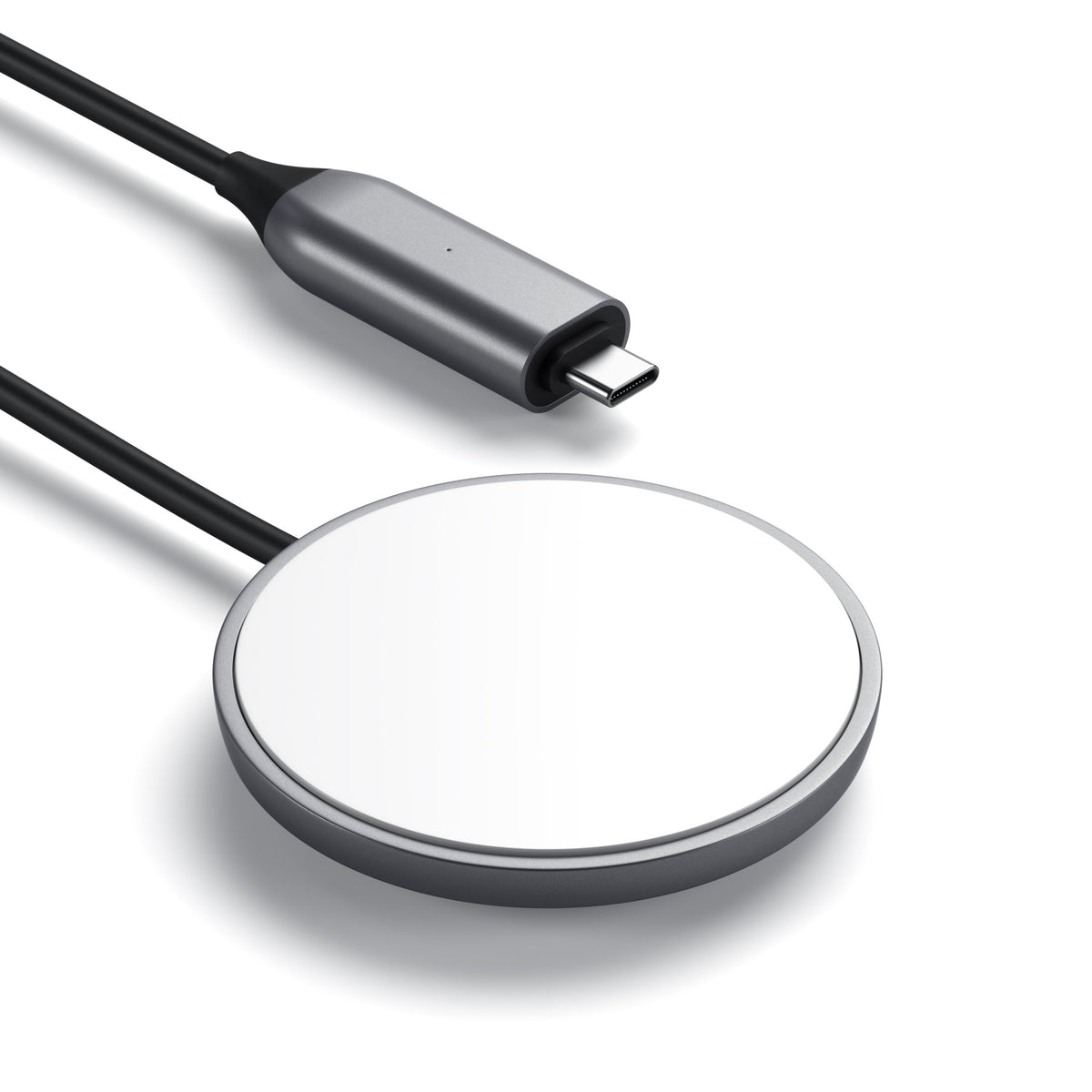 USB-C Magnetic Wireless Charging Cable, close up of the USB-C connector and charging pad