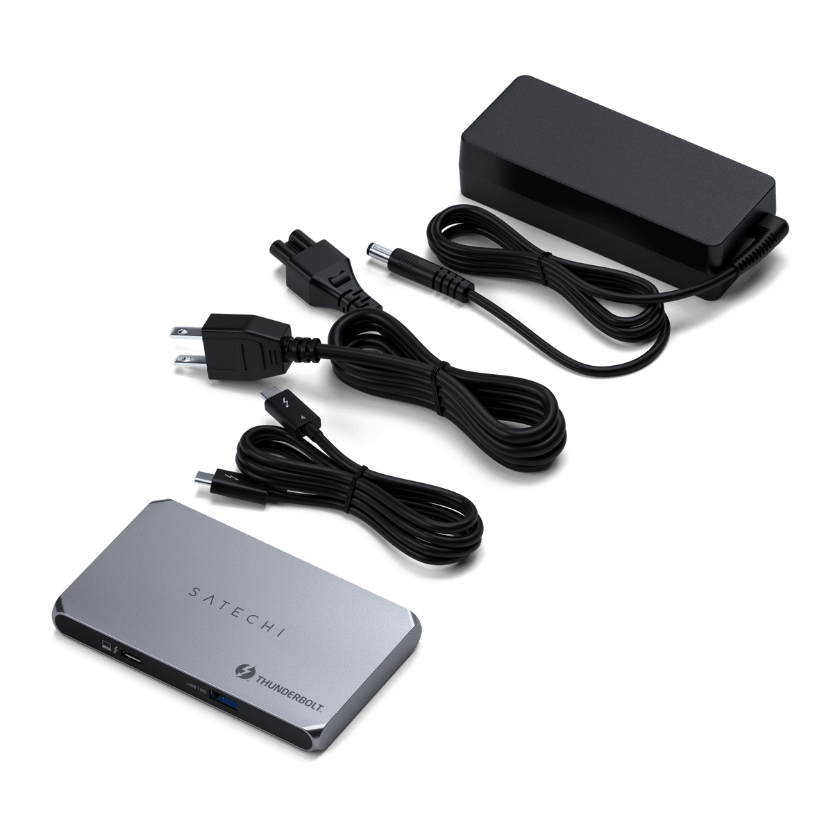 Thunderbolt 4 Slim Hub with its US power adapter and cables
